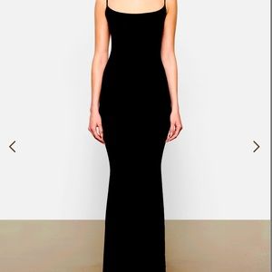 SKIMS dress onyx size small
